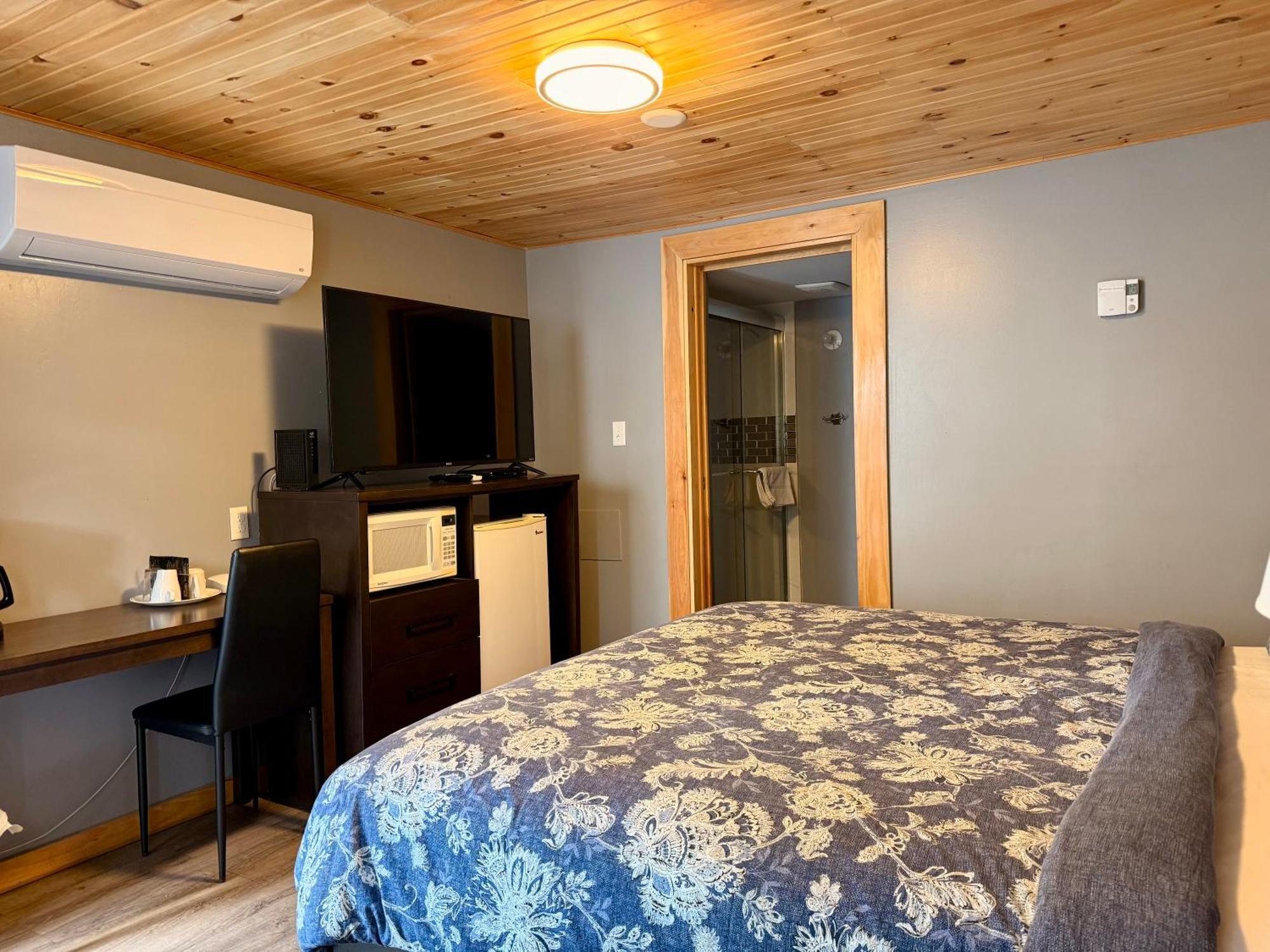 Mackenzie Motel & Cottages Shelburne Kültér fotó
