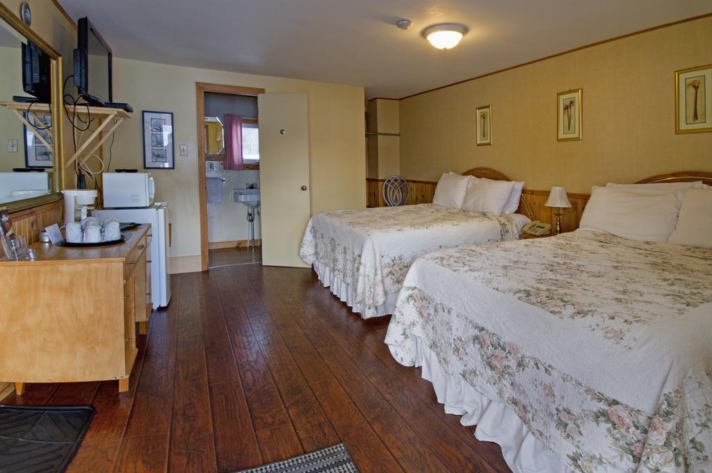 Mackenzie Motel & Cottages Shelburne Kültér fotó