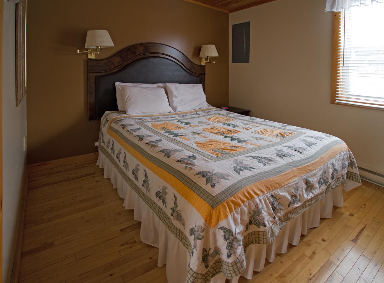 Mackenzie Motel & Cottages Shelburne Kültér fotó