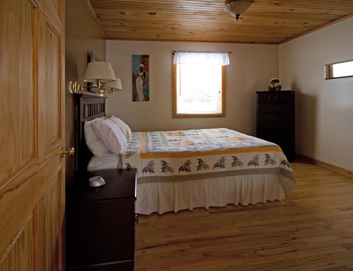 Mackenzie Motel & Cottages Shelburne Kültér fotó